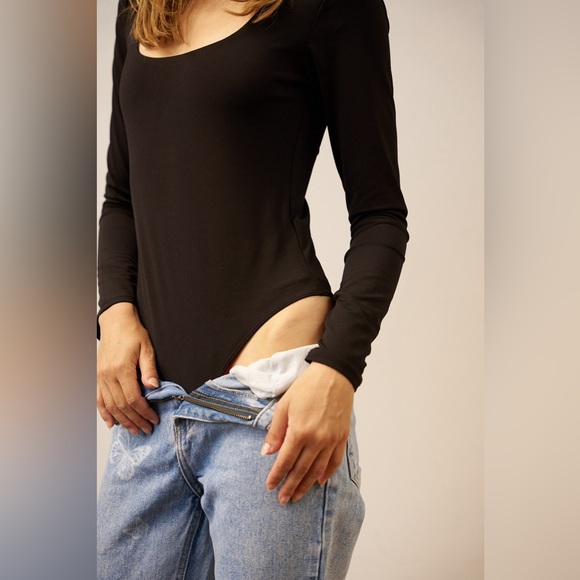 Dynamite bodysuit - Picture 3 of 3